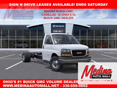 2025 GMC Savana 3500