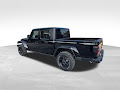 2025 Jeep Gladiator Willys