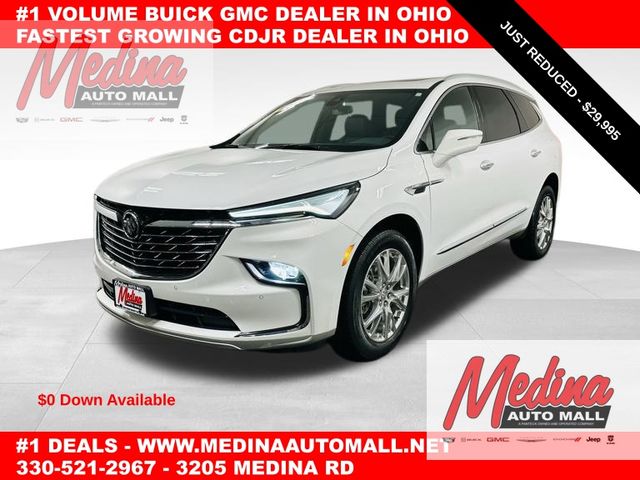 2023 Buick Enclave Essence