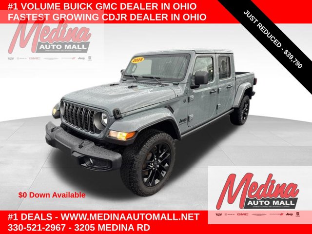 2025 Jeep Gladiator Nighthawk